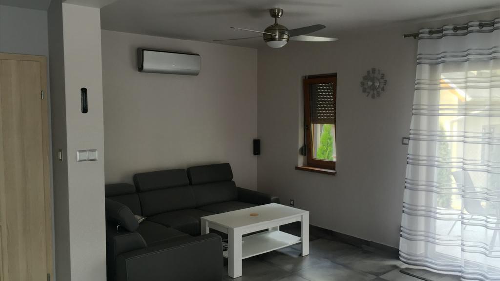 Grey House Villa Boszkowo Eksteriør bilde